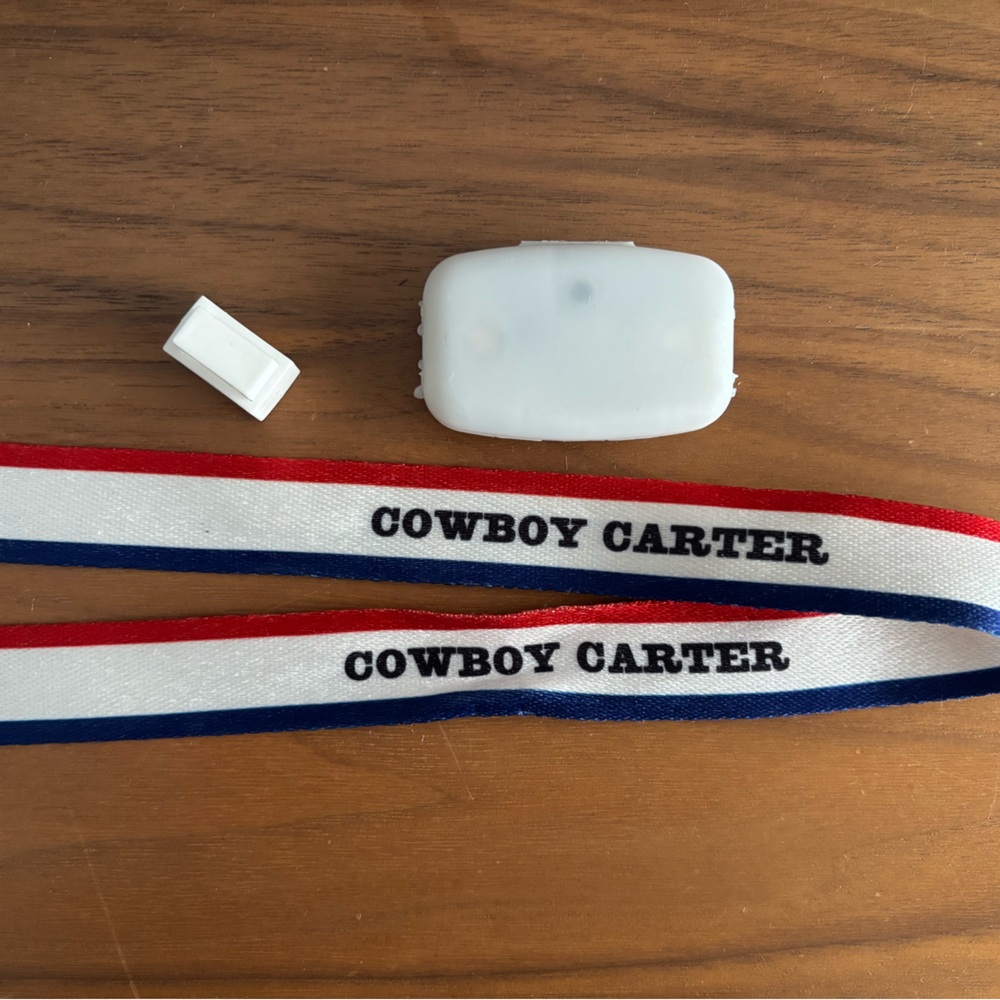 Cowboy Carter 2025 Tour Ribbon
